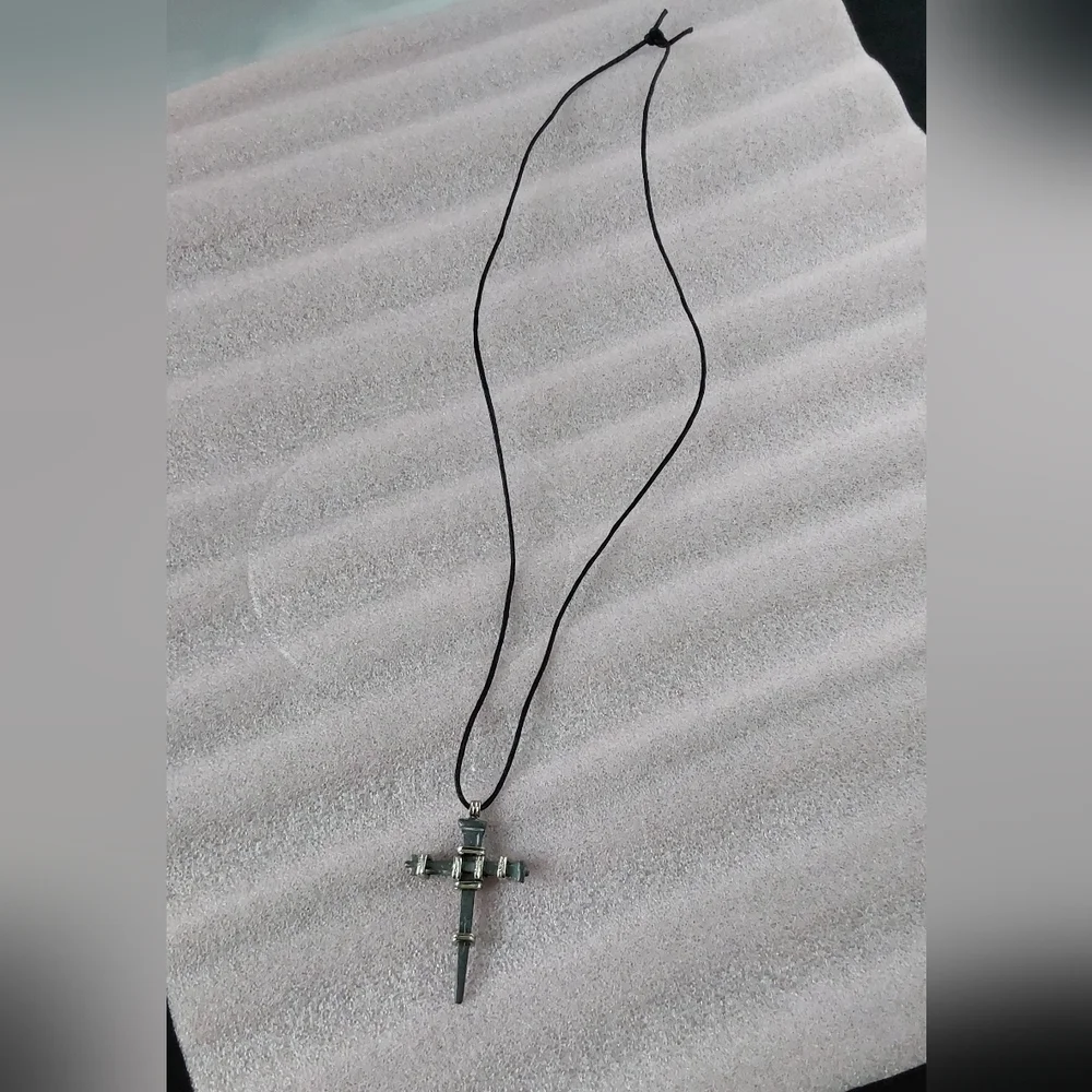Elegant Black Cross‎ Pendant Necklace